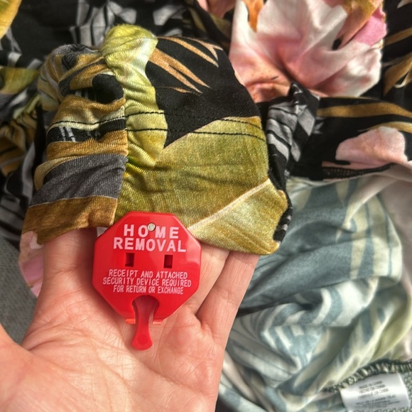 Favorite Daughter The Bad Decisions V-Neck Body-Con Hawaiian Dress Size XS - Picture 16 of 16